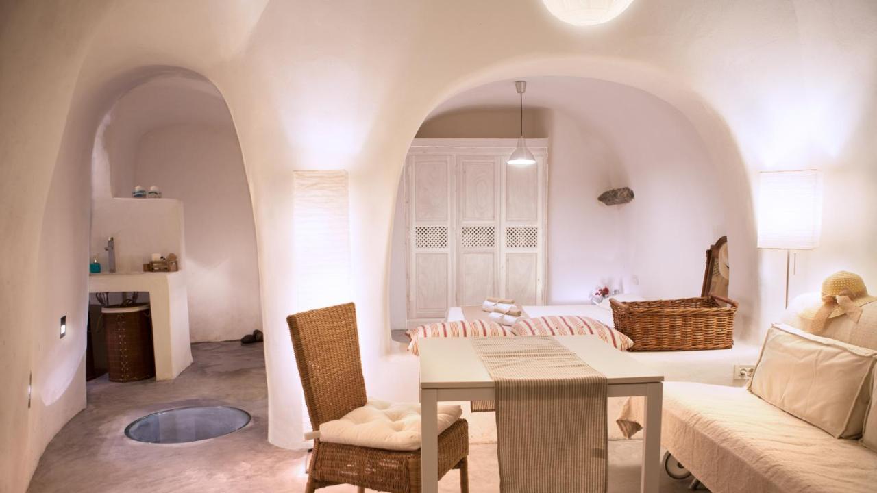 Willa Oia, Finikia Cave House Zewnętrze zdjęcie